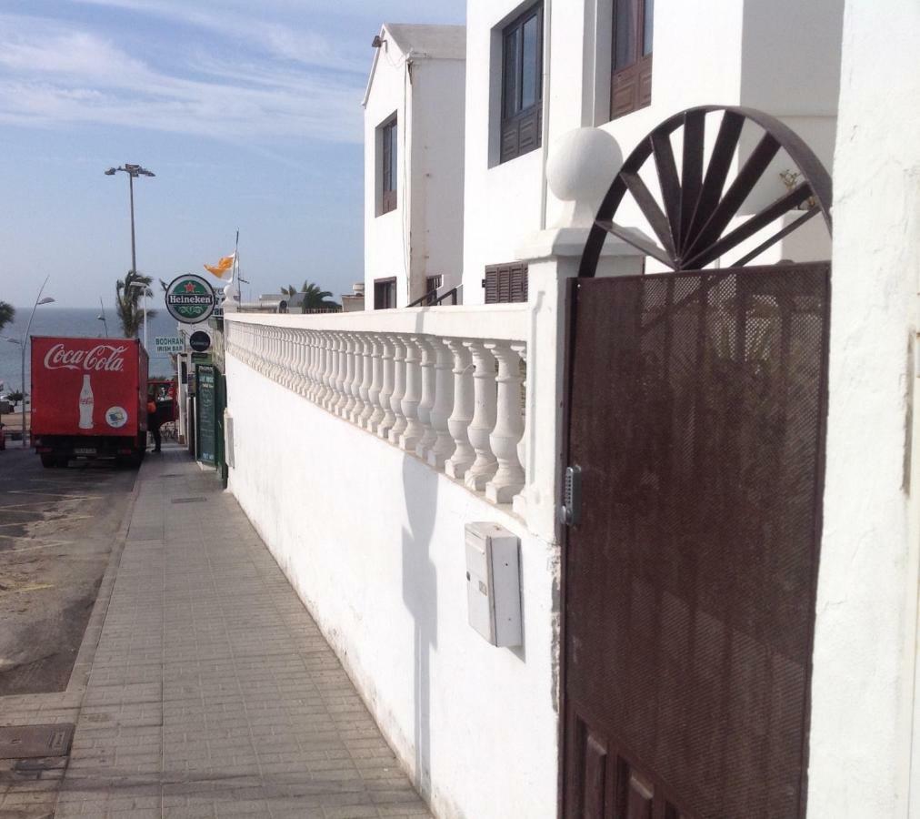 Casa La Ola Apartment Puerto del Carmen  Ngoại thất bức ảnh